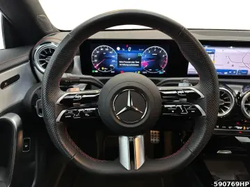 CLA 220 4M Coupé AMG Kamera Lenkradhzg Ambienete