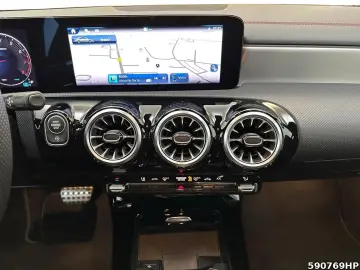 CLA 220 4M Coupé AMG Kamera Lenkradhzg Ambienete