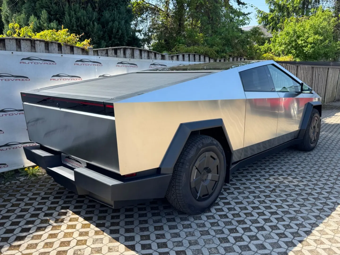 Cybertruck All-Wheel Drive