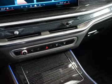 X5 40d xDRIVE H K TOW HUD INDIVIDUAL 67.438€ NET