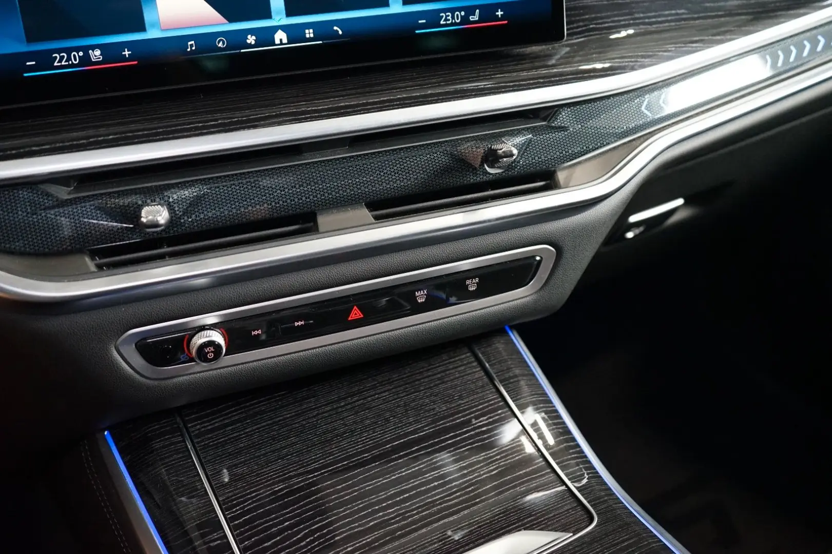 X5 40d xDRIVE H K TOW HUD INDIVIDUAL 67.438€ NET