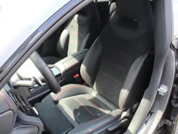 CLA 200 Coupé AMG PANO LED KAMERA NIGHT NAVI DAB