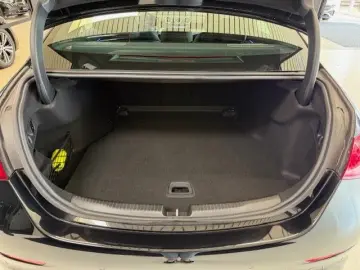 C 43 AMG 4M Distronic Pano.-Dach Burmester 3D