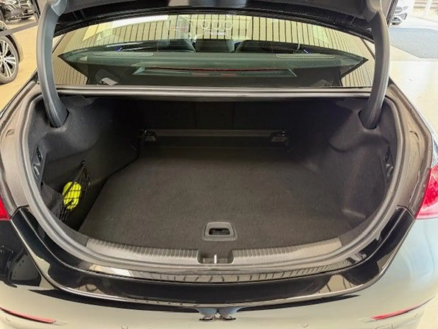 C 43 AMG 4M Distronic Pano.-Dach Burmester 3D