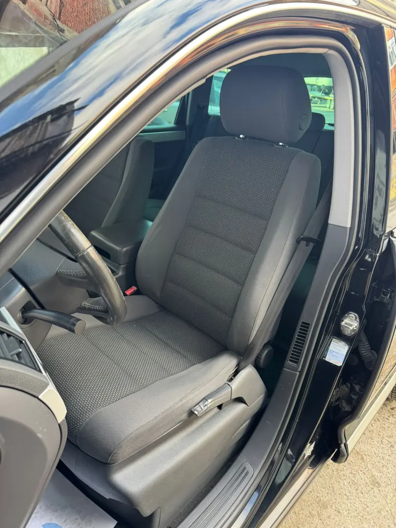 Volkswagen Touareg - 2009