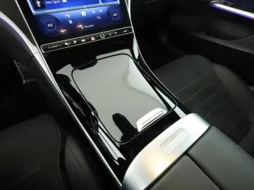 C 300 de 4M  AMG Line Premium  AHK Pano HUD 360