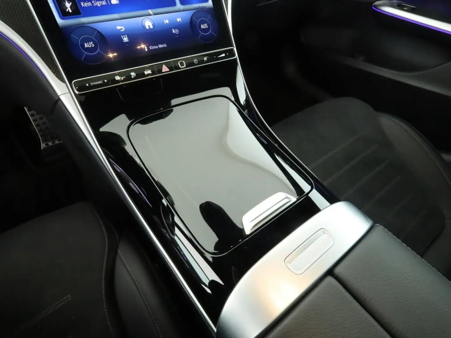 C 300 de 4M  AMG Line Premium  AHK Pano HUD 360