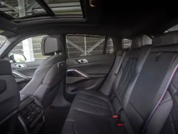 X6 30d xDrive M Sport PRO 360 KAM PANO HA-LENKUN