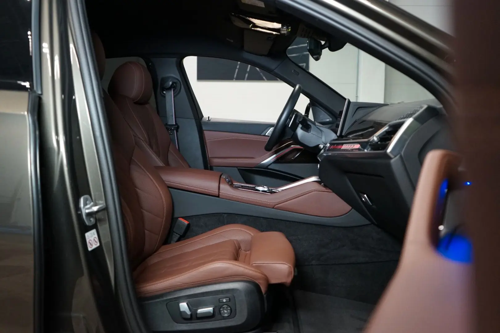 X6 30d xDRIVE LASER WARRANTY H K 360 69.091€NETT