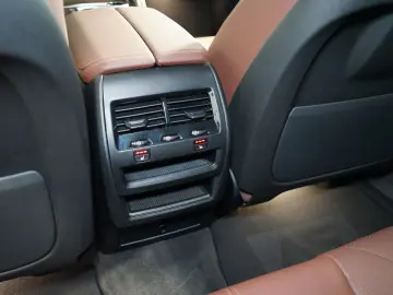 X6 30d xDRIVE LASER WARRANTY H K 360 69.091€NETT