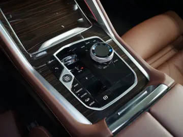 X6 30d xDRIVE LASER WARRANTY H K 360 69.091€NETT