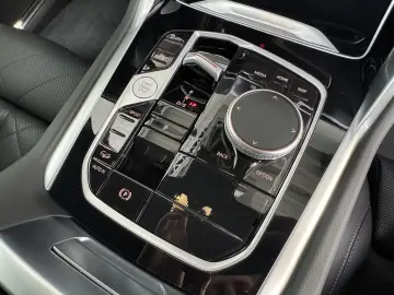 X6 xDrive40d M Sport Pro 22Zoll ACC Sitzlüftung