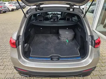 GLC 300 e 4Matic FINAL EDITION AMG PAKET MBUX