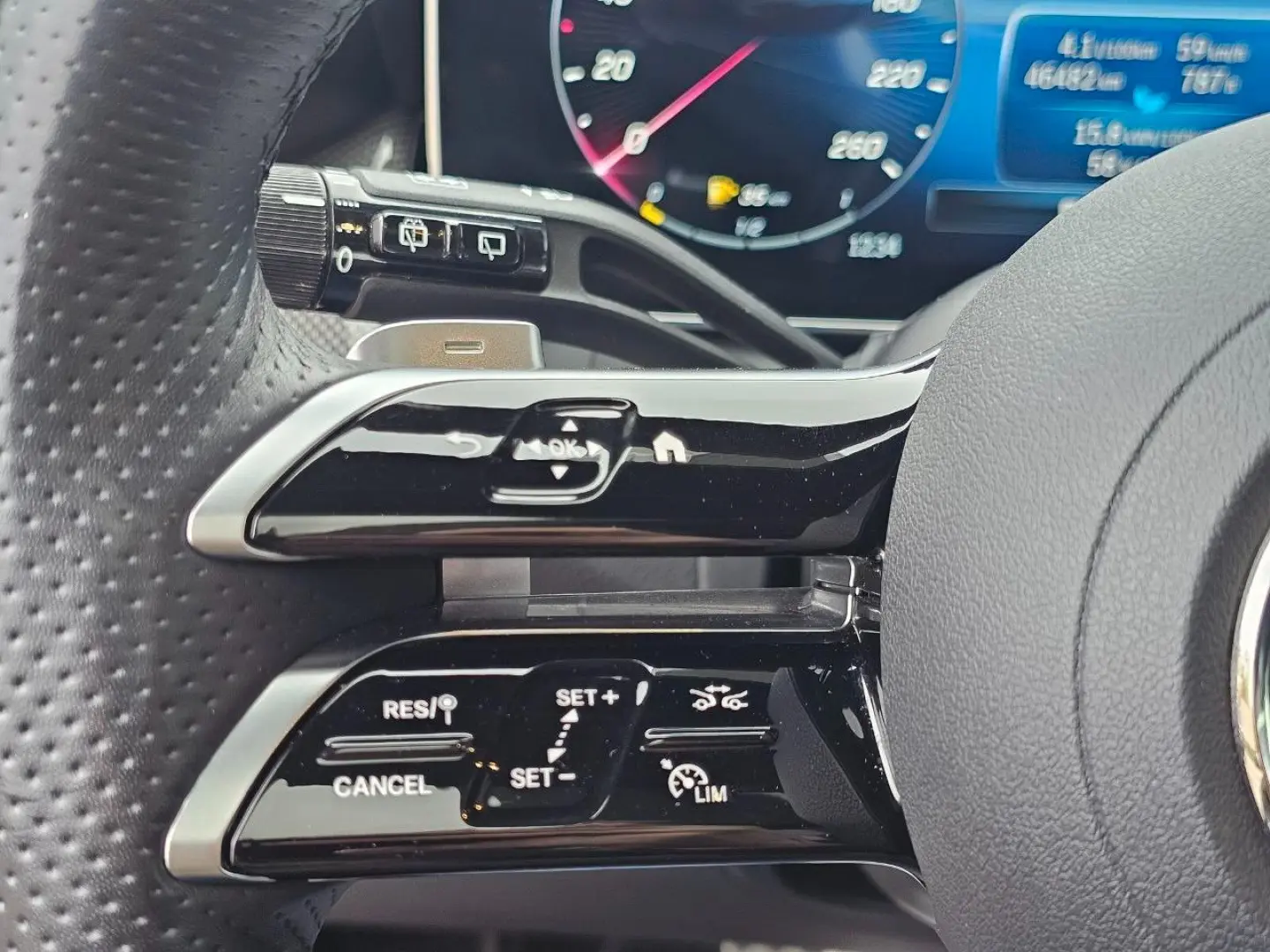 GLC 300 e 4Matic FINAL EDITION AMG PAKET MBUX