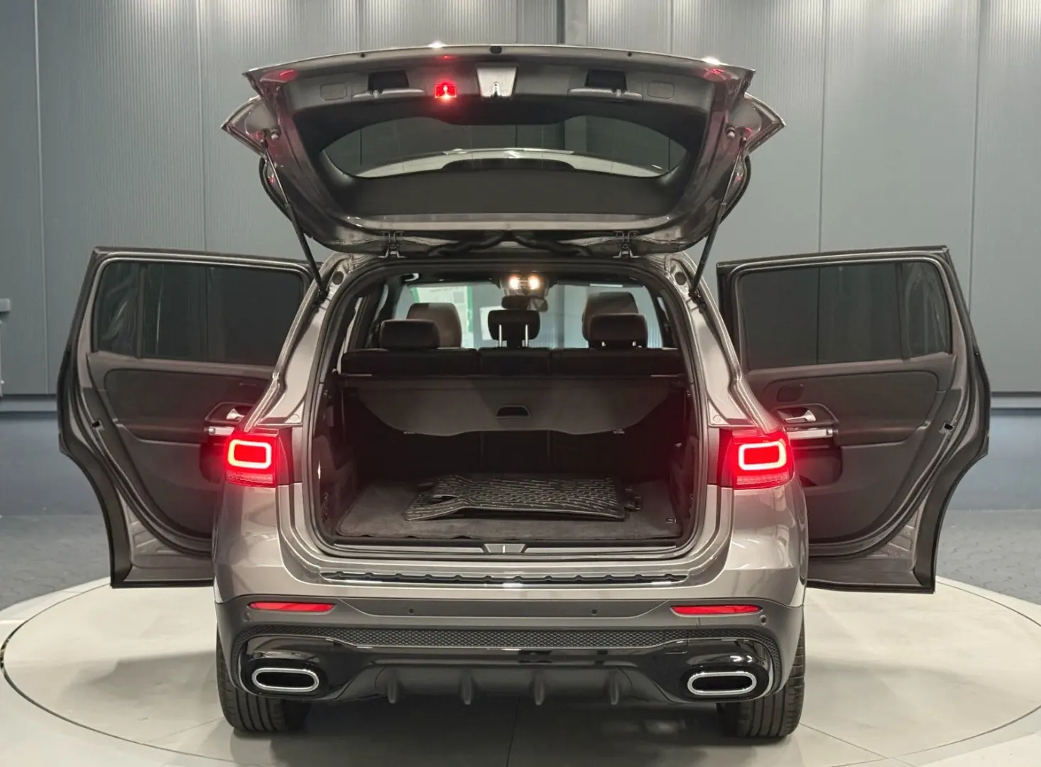 GLB 220 d 4Matic AMG Night-Pake 20Zoll PANORAMA