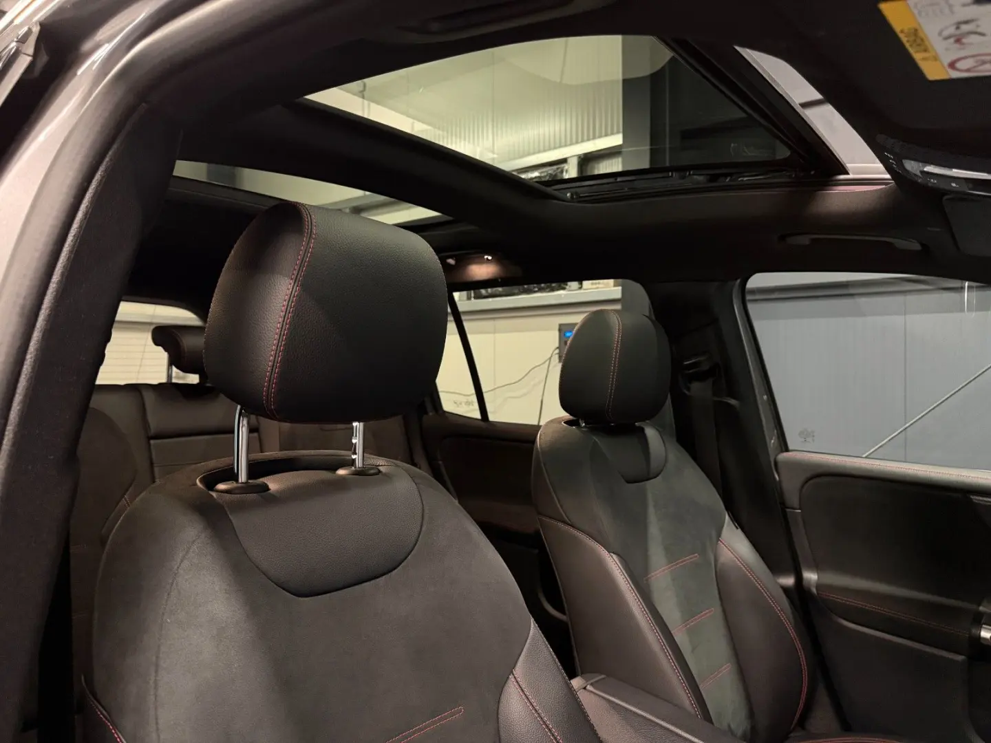 GLB 220 d 4Matic AMG Night-Pake 20Zoll PANORAMA