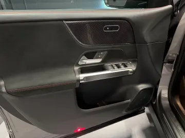 GLB 220 d 4Matic AMG Night-Pake 20Zoll PANORAMA