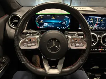 GLB 220 d 4Matic AMG Night-Pake 20Zoll PANORAMA