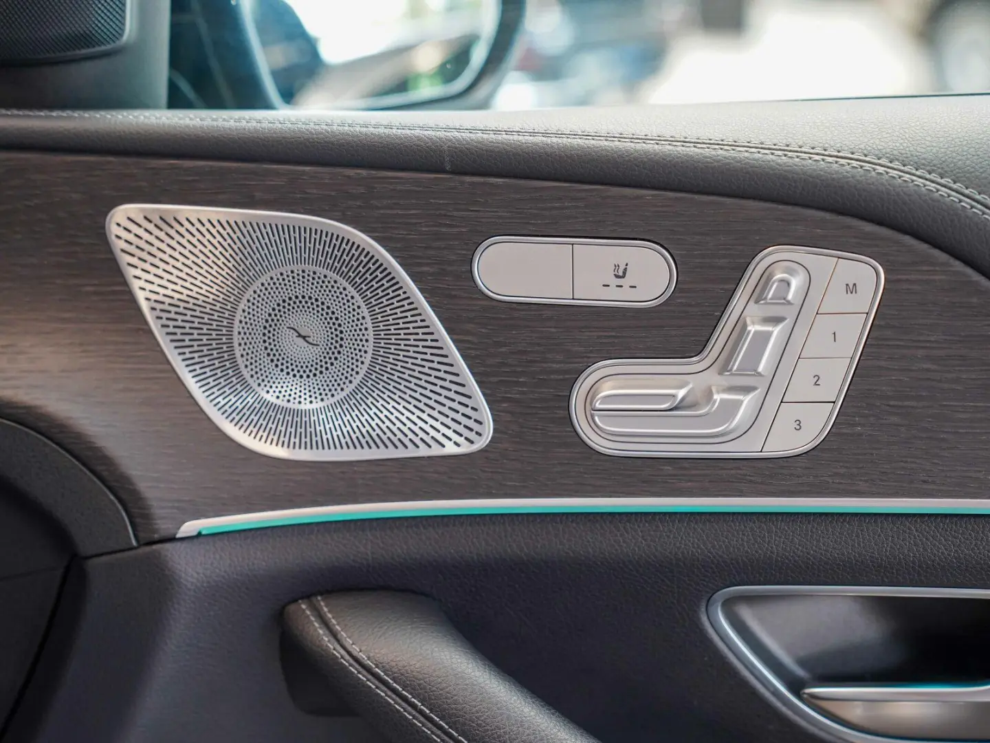 GLE 350 d 4M AMG Line Pano Head-up MULTIBEAM AIR