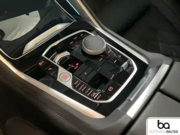 X6 xDrive 40d M Sport Pro 22  Pano HK Luft 4Z AH