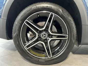 GLB 220d 4Matic AMG-Line NAV LED PANO AHK 360