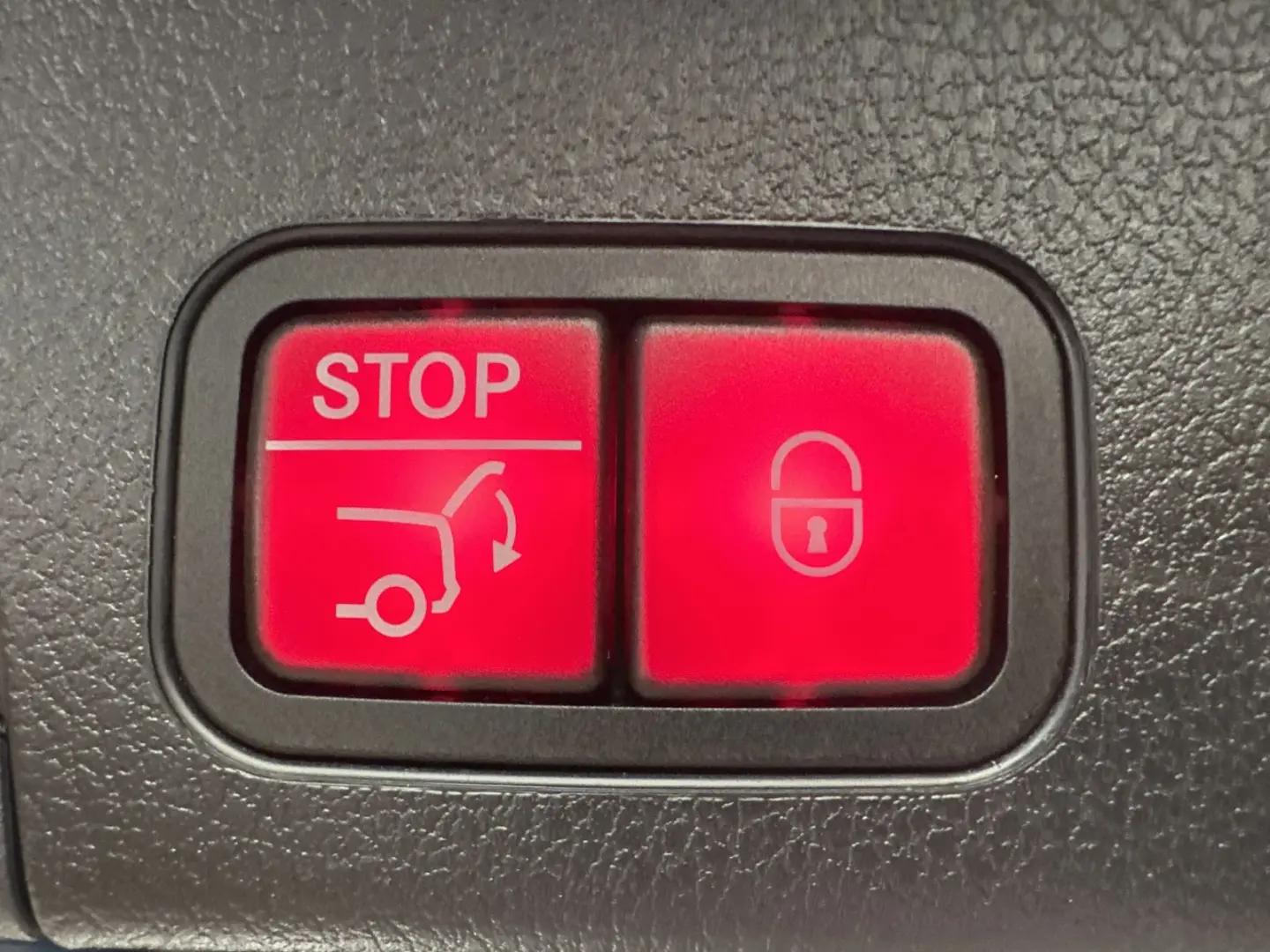 GLB 220d 4Matic AMG-Line NAV LED PANO AHK 360