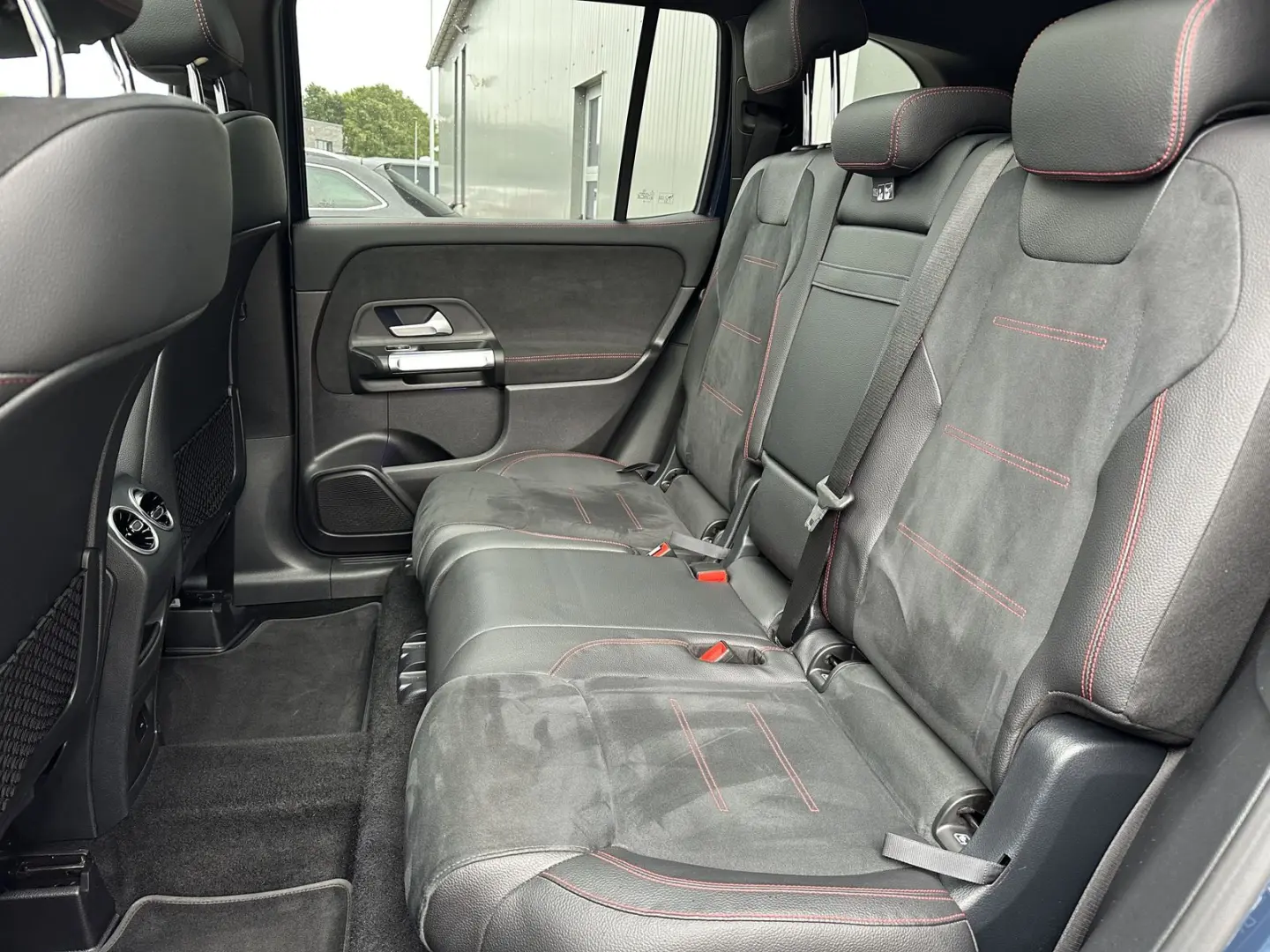 GLB 220d 4Matic AMG-Line NAV LED PANO AHK 360