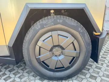 Cybertruck All-Wheel Drive