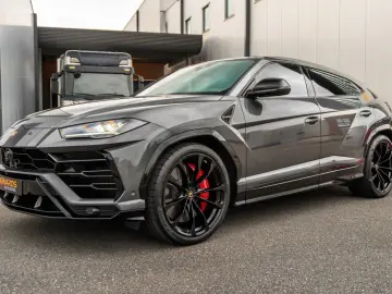 Urus - Grigio Lynx   Adv. B&O   Pano   4 Seat