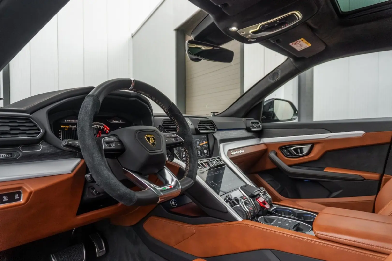 Urus - Grigio Lynx   Adv. B&O   Pano   4 Seat