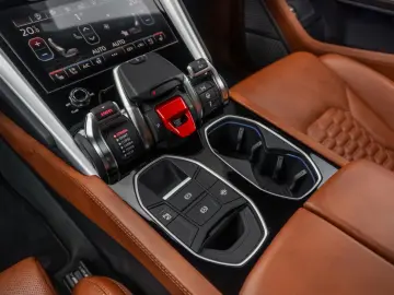 Urus - Grigio Lynx   Adv. B&O   Pano   4 Seat