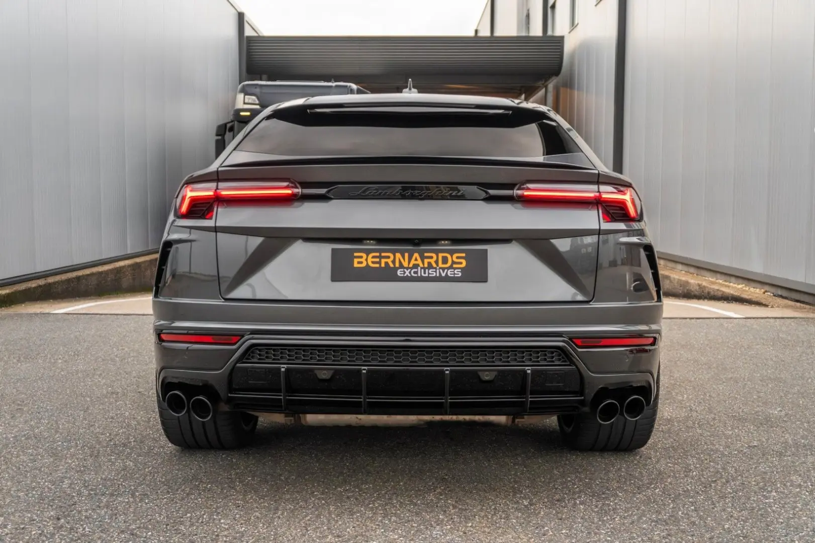 Urus - Grigio Lynx   Adv. B&O   Pano   4 Seat