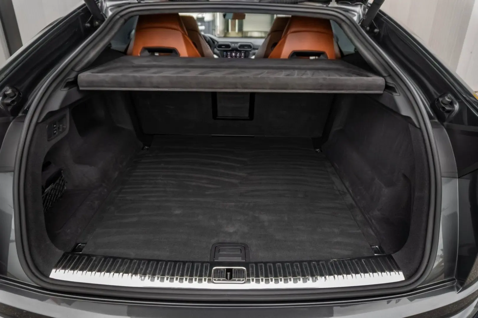 Urus - Grigio Lynx   Adv. B&O   Pano   4 Seat