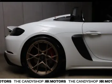 718 Spyder RS