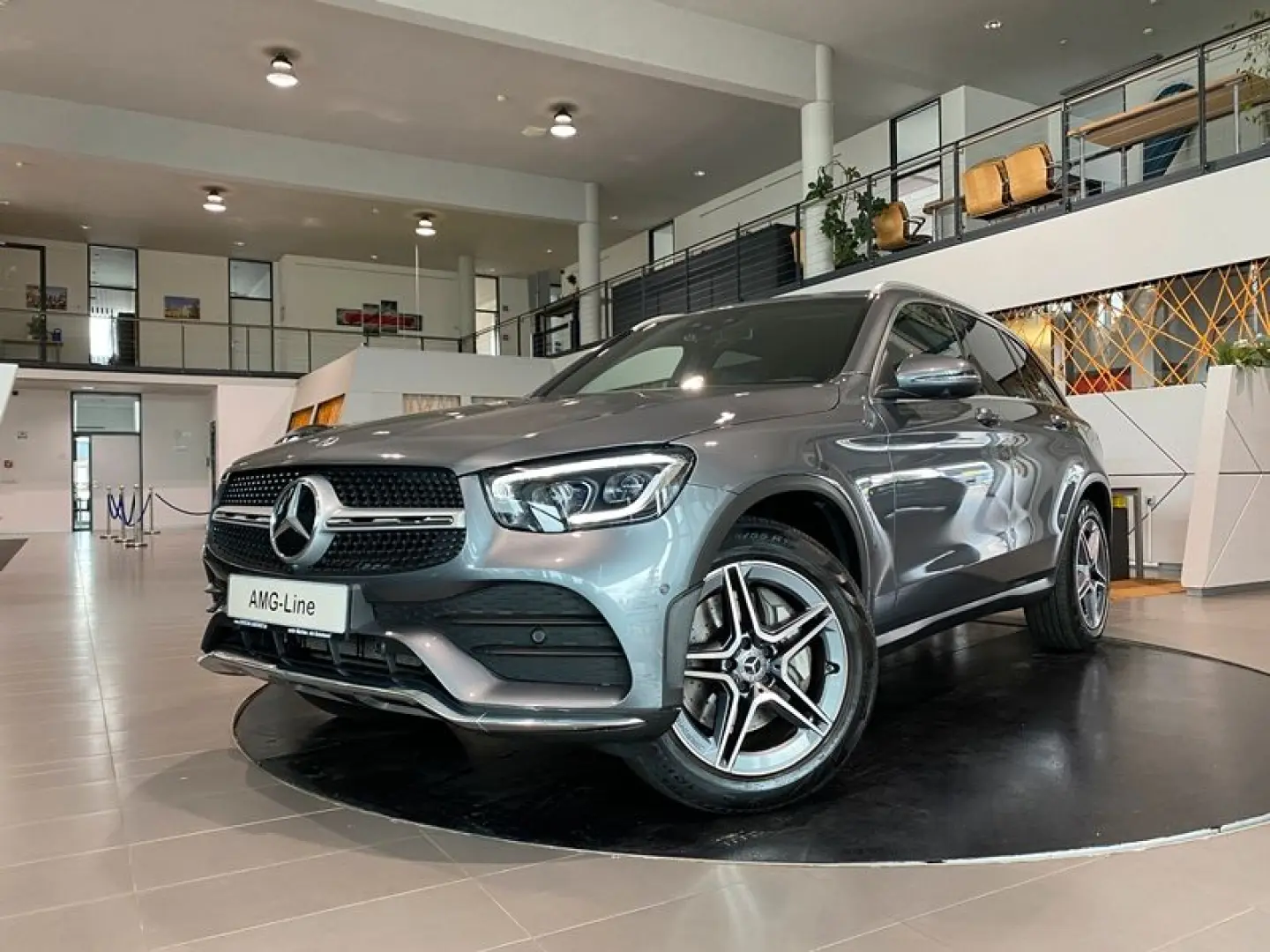 GLC 300de AMG MBUX Airmatic Burm ILS HUD DTR 360