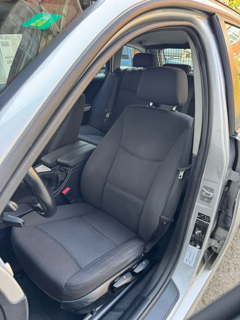 Bmw Seria 3  – 2010