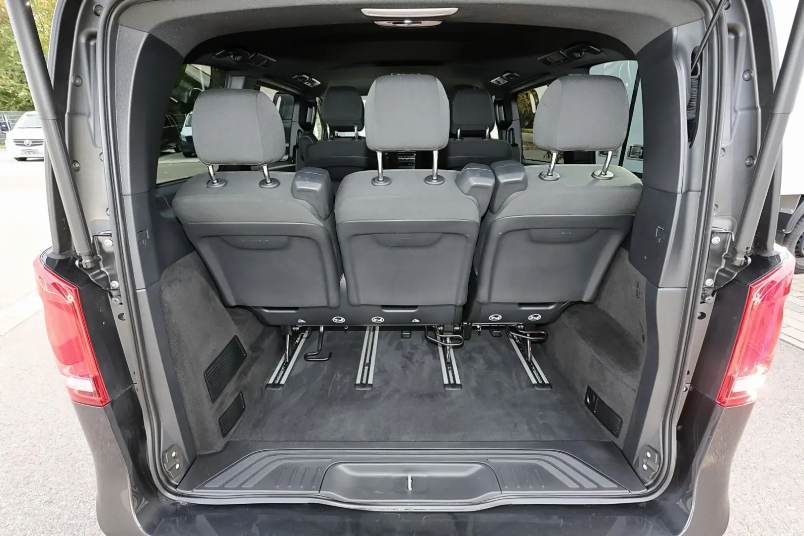 V 300 d EDITION Kompakt AMG AIRMATIC DISCTRONIC