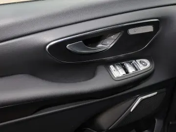 V 300 d EDITION Kompakt AMG AIRMATIC DISCTRONIC