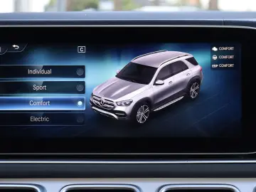 GLE 350 de 4M 3x AMG DISTRO PANO KAM360 HEADUP