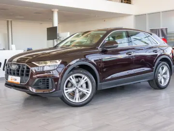 Audi Q8 55 TFSI quattro Tiptronic