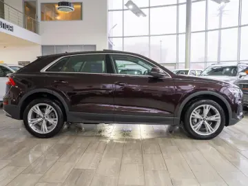 Audi Q8 55 TFSI quattro Tiptronic