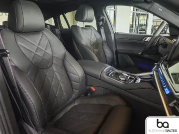 X6 30d xDrive M Sport Pro 22  Pano HK Luft 4Z AH
