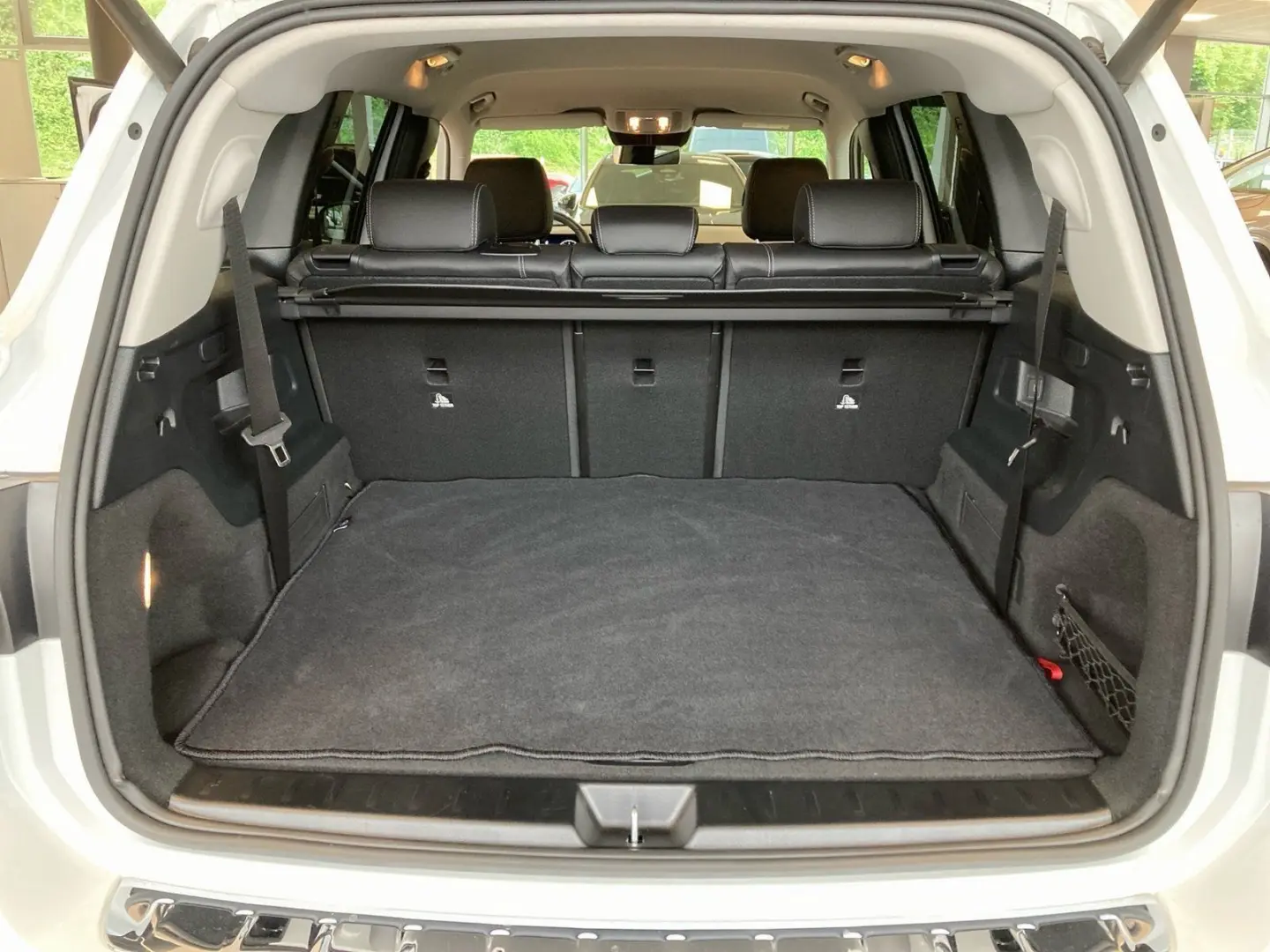 GLB 250 4M 7-Sitz AHK Distr Totwi 360 Mbeam Memo