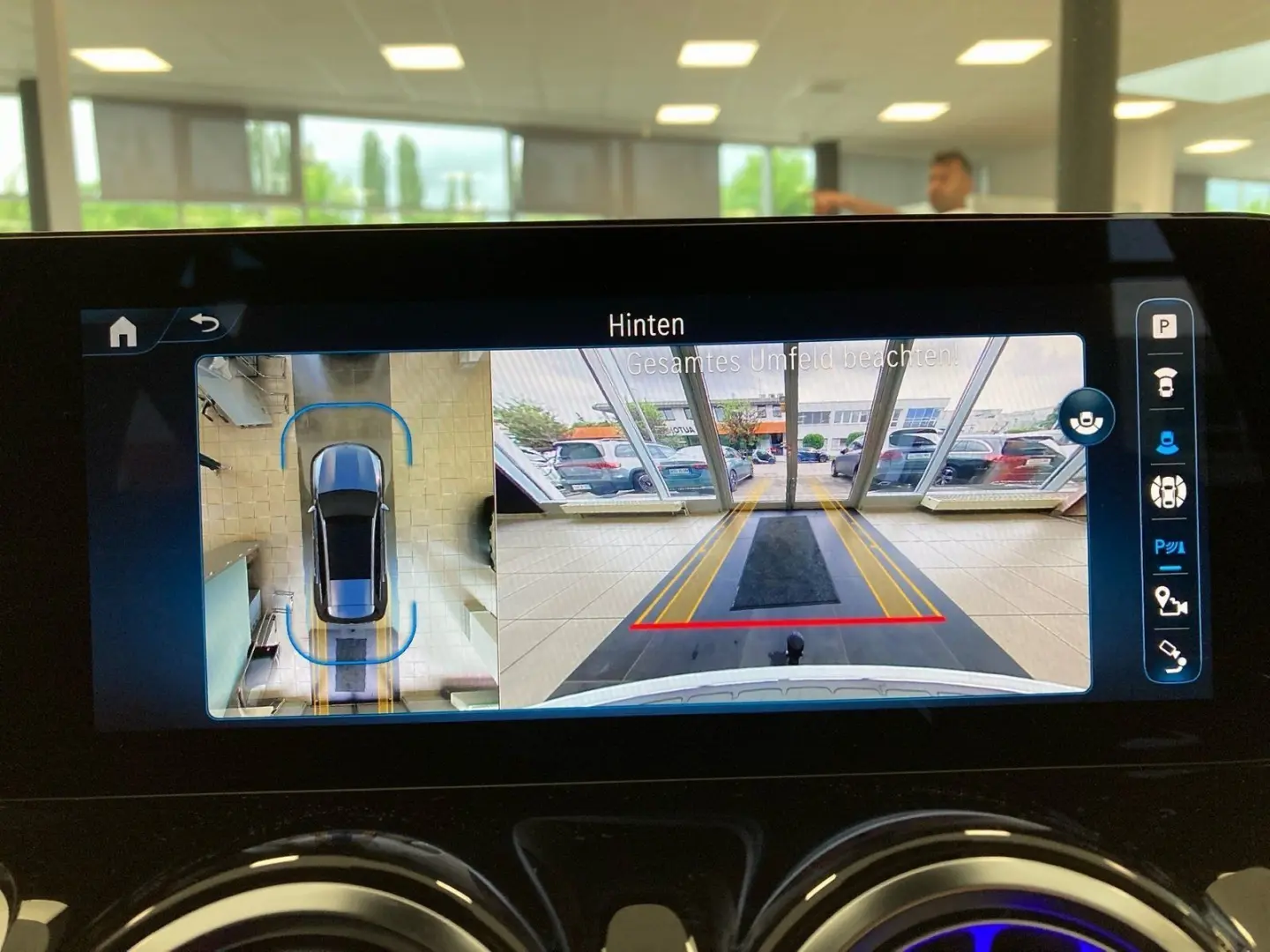 GLB 250 4M 7-Sitz AHK Distr Totwi 360 Mbeam Memo