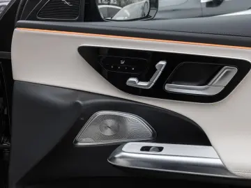 E 200 AMG Wide Digital Pano AHK Burm4D Night 19'