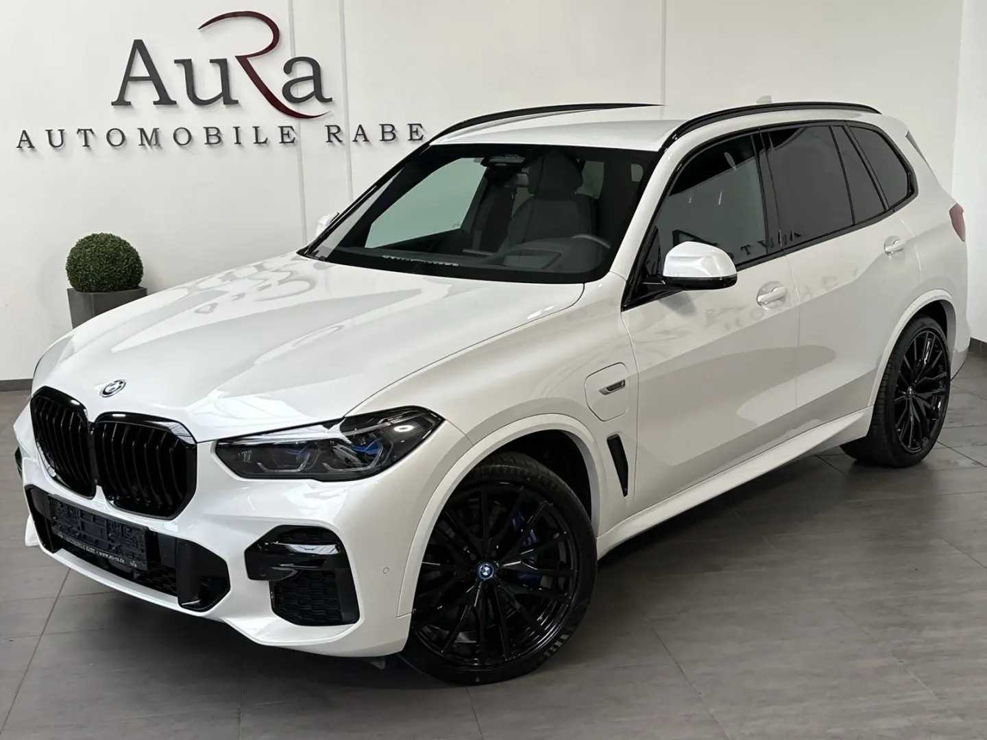 X5 xDrive45e M-Sport NAV LASER AHK ACC 360  22ZO