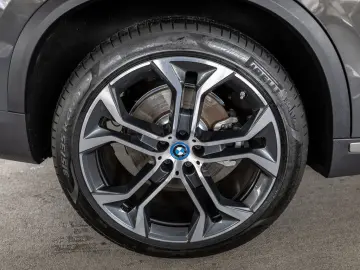 X5 xDrive 45e X-Line PANO AHK HUD 360  LASER LED