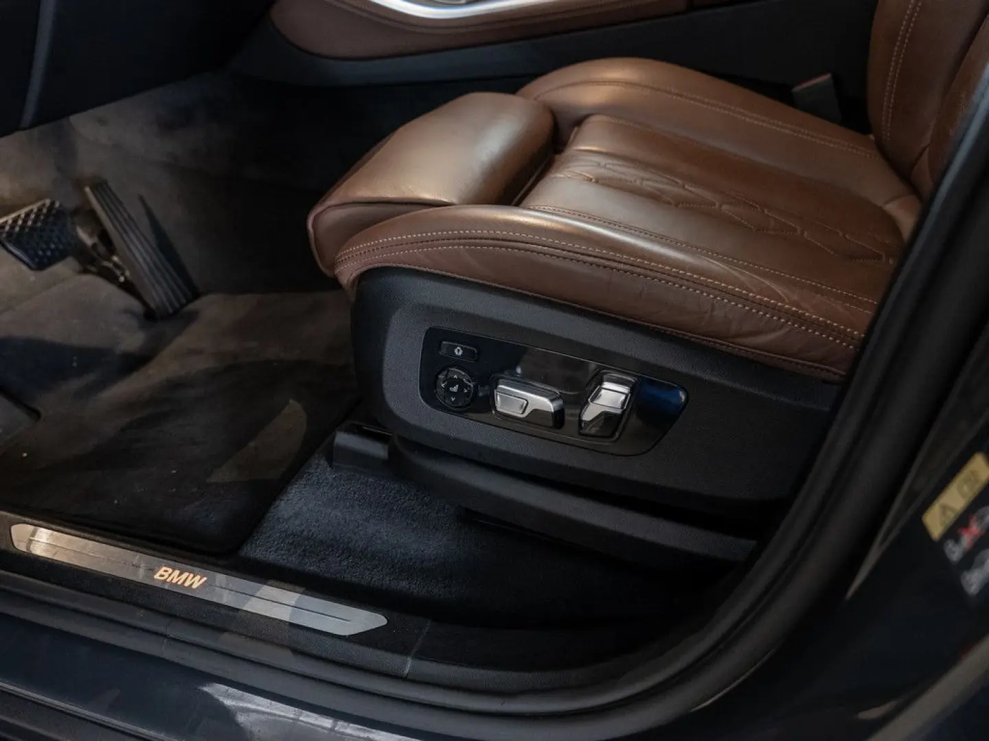 X5 xDrive 45e X-Line PANO AHK HUD 360  LASER LED