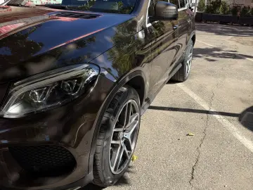 Mercedes-Benz GLE 350