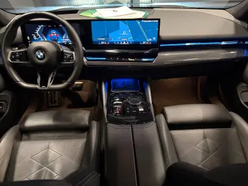 520d xDrive M-Sport Pro 21Zoll CARBON Innovation